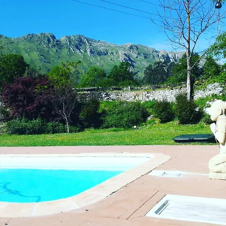 El Tinganon Villa Llanes