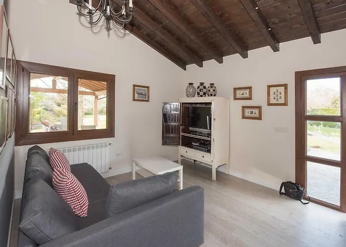 El Tinganon Βίλα Llanes