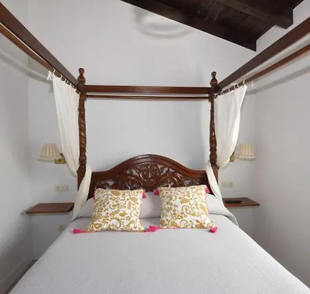 El Tinganon 利亚内斯